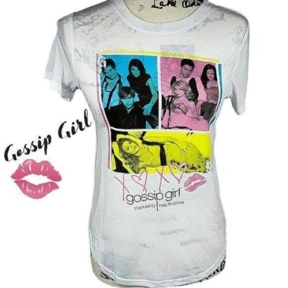 Gossip Girl T Shirt Y2k Retro TV Show Fitted Graphic Tee Size XS - Picture 1 of 6
